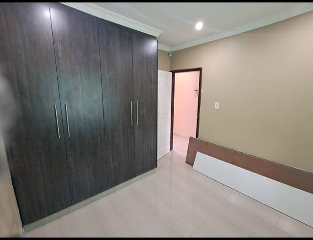 2 BEDROOM HOUSE FOR SALE IN VERULAM CENTRAL